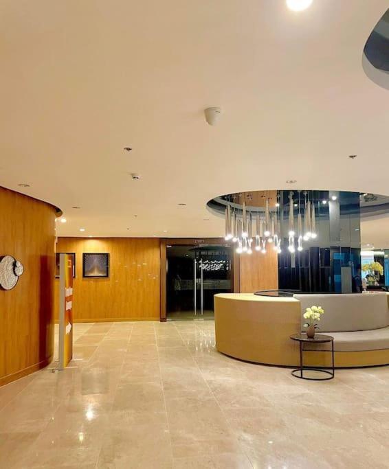 Fully Equipped 1Br Condo At Shore2 Near To Moa Manila Exterior foto