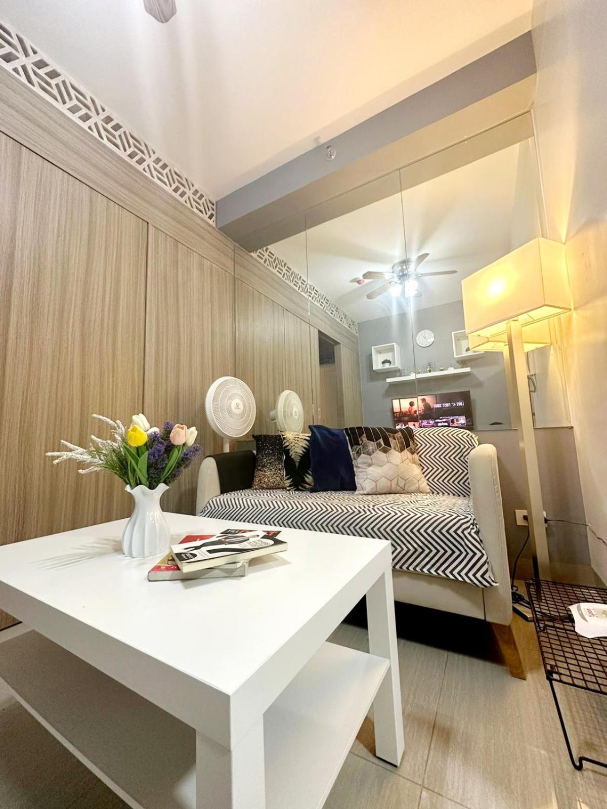Fully Equipped 1Br Condo At Shore2 Near To Moa Manila Exterior foto