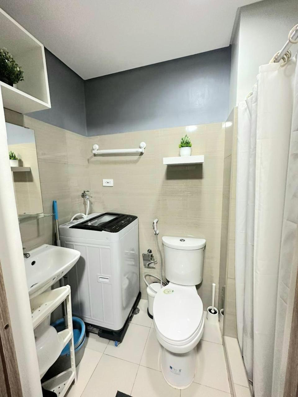 Fully Equipped 1Br Condo At Shore2 Near To Moa Manila Exterior foto